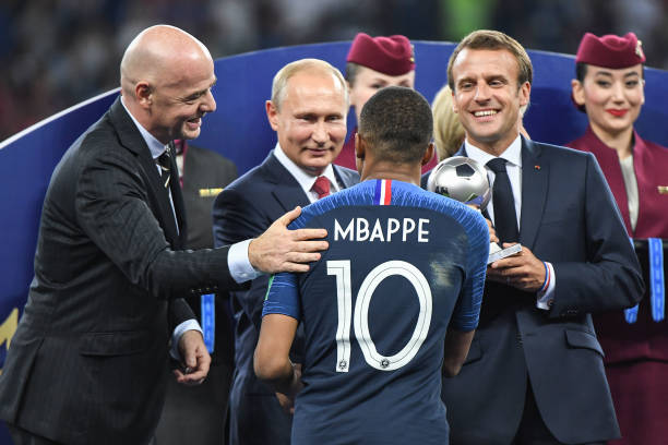 也都在丁俊 也都在丁俊